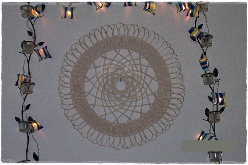 Peddigrohr Wandbehang